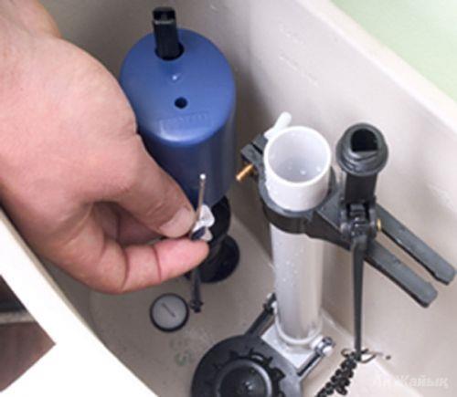 Поплавок для унитаза с нижней подводкой. Регулировка и ремонт неисправностей поплавка унитаза