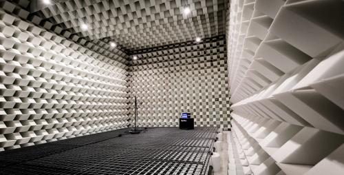 Как плотные обои влияют на звукоизоляцию в комнате. Материалы и панели для шумоизоляции стен под обои