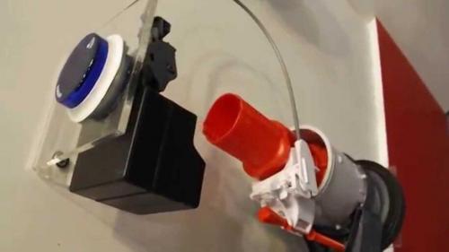 Запчасти для арматуры сливного бачка. Разновидности арматуры сливного бачка