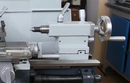 Как работает токарный станок для обработки дерева. Как точить дерево на станке: токарное дело по дереву для начинающих