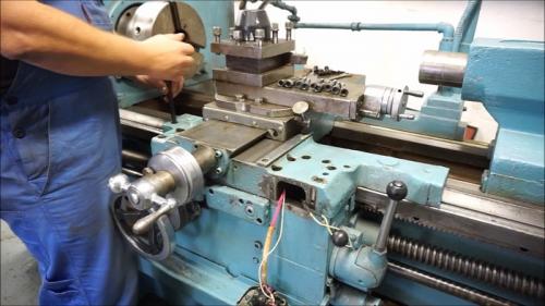 Как выполняется ремонт и техническое обслуживание токарного станка для обработки дерева. Виды и особенности ремонтных работ