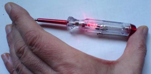 Как собрать индикаторную отвертку. Как работать индикаторной отверткой правильно?