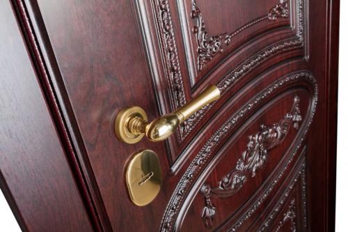 Декоративная накладка на входную дверь. Виды изделий