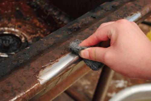 Реставрация входных дверей. Вероятные поломки и способы исправления