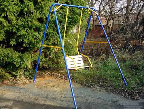 Садовые качели своими руками из металла. Подвесы 02