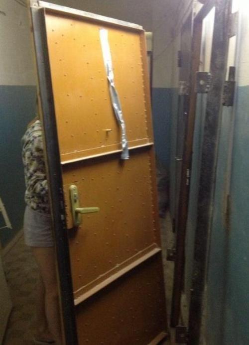 Ремонт покрытия входных дверей. Вероятные поломки и способы исправления