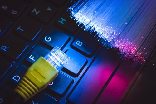 Как выбрать скорость для игр онлайн, чтобы избежать лагов. Кабель или Wi-Fi?