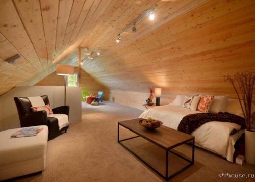 Делаем из чердака тёплую мансарду. Этапы реконструкции старого дома 02