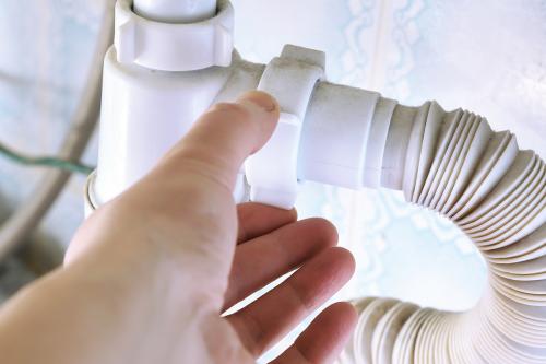 Как собрать сифон своими руками: пошаговая инструкция 02 Как собрать сифон своими руками: пошаговая инструкция 02