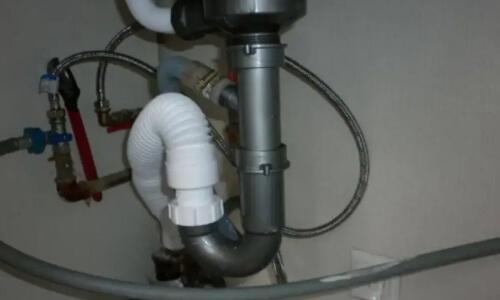 Полное руководство по выбору и установке сифона для кухонной мойки 23 Полное руководство по выбору и установке сифона для кухонной мойки 23