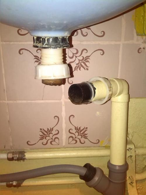 Видел два варианта сифона для мойки: как выбрать подходящий 04 Видел два варианта сифона для мойки: как выбрать подходящий 04