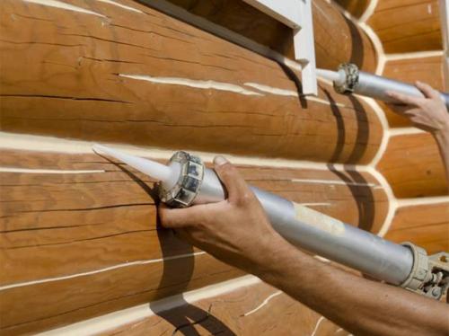 Как устранить трещины и щели в древесине. Как заделать щели при помощи герметика