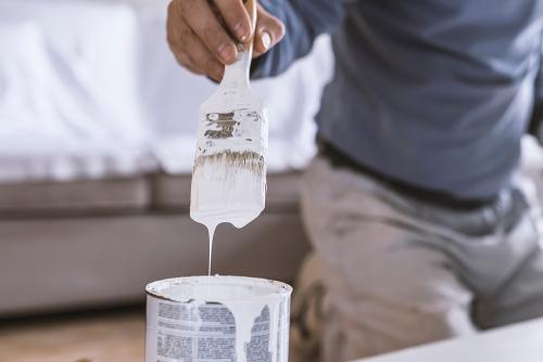 Быстрый и лёгкий ремонт полотна межкомнатной двери своими руками 06