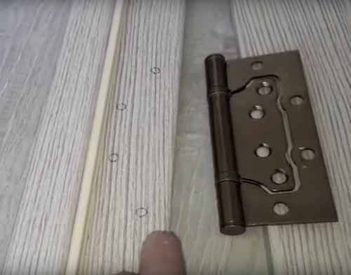 Реставрация старой двери из дерева своими руками: пошаговая инструкция 22 Реставрация старой двери из дерева своими руками: пошаговая инструкция 22