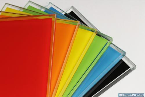 Полочки из стекла. Полки из стекла в квартире 09 Полочки из стекла. Полки из стекла в квартире 09