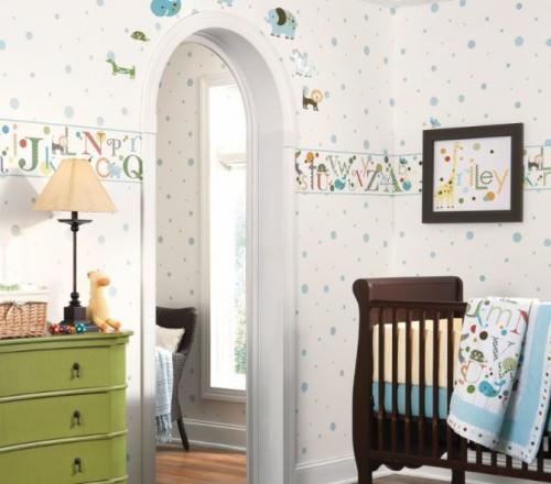 Бумажные плинтуса на обои. Советы по подготовке и нанесению окантовки для обоев