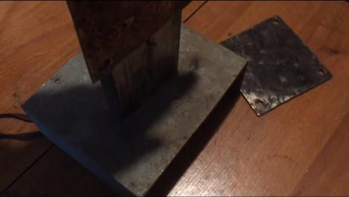 Токарный станок по дереву своими руками из стиральной машины. Подробная инструкция по изготовлению токарного по дереву из двигателя от стиралки, фото, видео