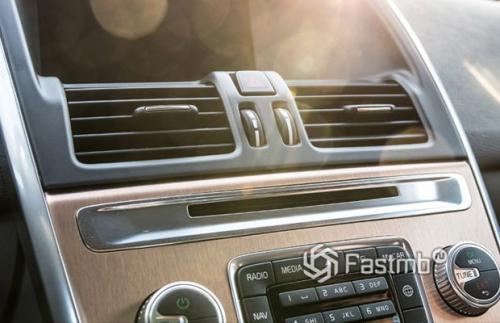 Тухлый запах из кондиционера. Почему воняет кондиционер в машине?