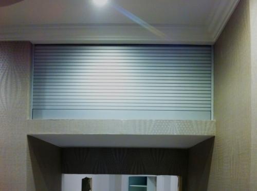 Жалюзи своими руками из картона. Жалюзи своими руками: простая инструкция по созданию вертикальных, горизонтальных и рулонных вариантов (125 фото)