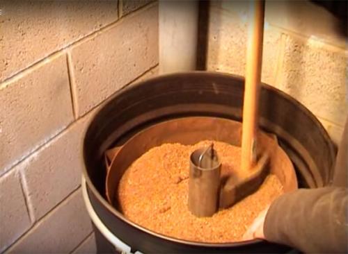 Чудо печь из 200 литровой бочки. Печь на опилках длительного горения своими руками