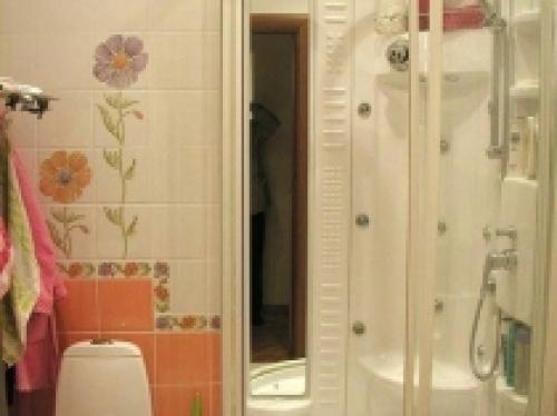 Размеры туалета в частном доме. Размеры дачного туалета, чертежи и правила строительства 14