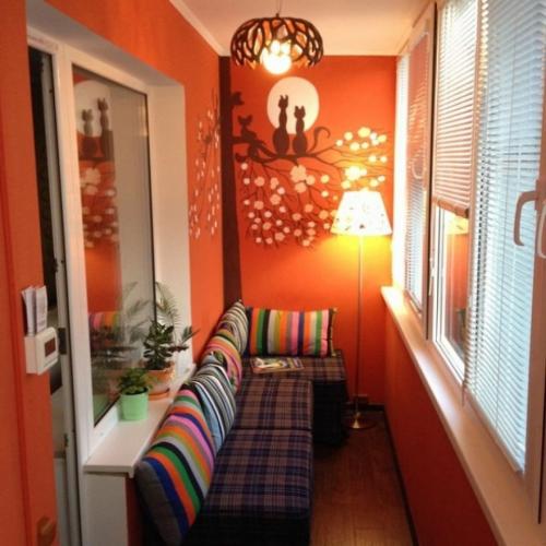 Диван на балкон своими руками. Варианты диванов на балкон