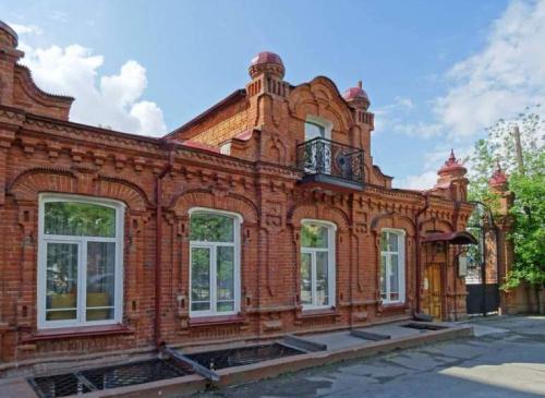 Для чего нужен мезонин. Что такое мезонин