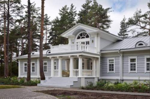 Для чего нужен мезонин. Что такое мезонин