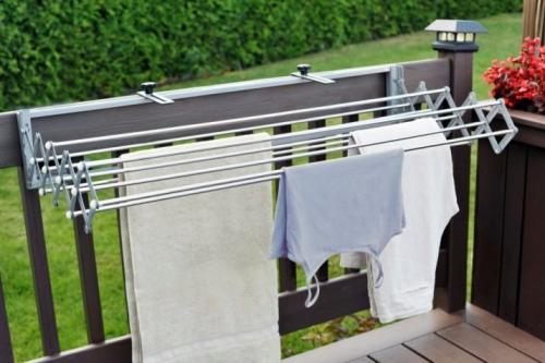 Сушилка для белья крепится к стене. Виды сушилок для белья настенных 06