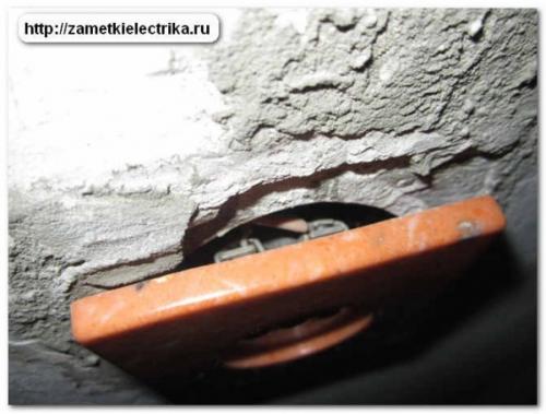 Замена проводки в квартире своими руками. Укладка открытой проводки 05