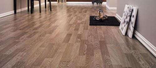 Как постелить линолеум в комнате с мебелью. Как постелить линолеум в комнате, не убирая из нее всю мебель