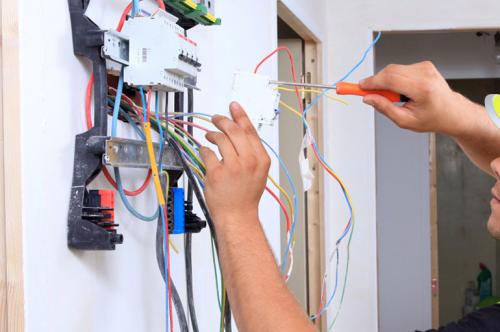 Ремонт проводки в квартире. Как заменить старую проводку в квартире своими руками