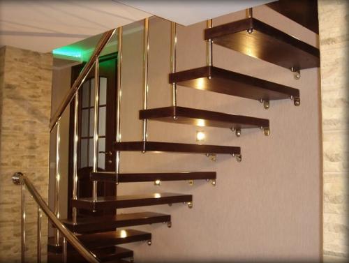 Лестница на второй этаж. Обзор лестниц на второй этаж для частного дома