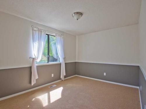 Молдинг для обоев на стену. Молдинги для стен: лучшие идеи оформления в дизайне. 100 фото-идей и варианты декора