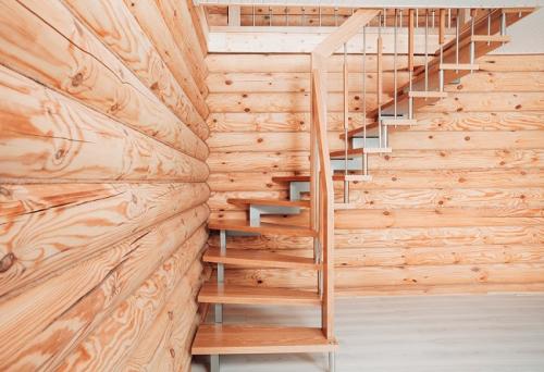 Лестница на второй этаж. Обзор лестниц на второй этаж для частного дома