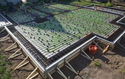 Как утеплить фундамент уже построенного дома. Чем утеплить фундамент дома снаружи