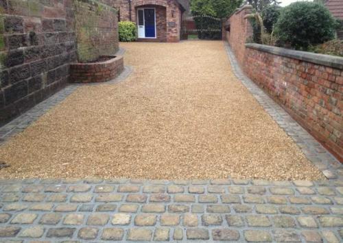 Как сделать площадку под машину на даче своими руками. Площадка под автомобиль: преимущества и применение площадки. Выбор места и размера. Советы по материалам покрытия и навеса. Фото и видео-инструкции по установке