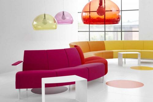 Круглые диваны для гостиной. Функциональные возможности и виды трансформации