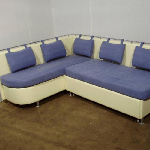 Размеры мягкого уголка на кухню со спальным местом. Виды кухонных уголков