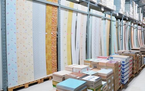 Панели на стену вместо обоев. Отделка стен панелями: виды и особенности материалов