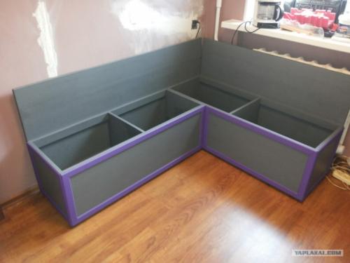 Самодельный диван на балкон. Диван на балконе своими руками (простые идеи и дизайнерские советы)