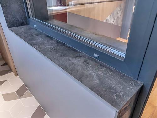 Как узнать, какой подоконник подходит для своего пластикового окна. Виды подоконников для ПВХ-окон