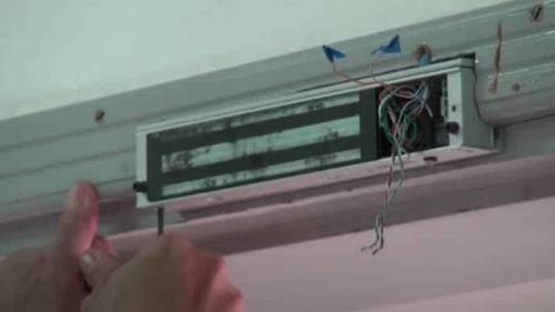 Как проверить, работает ли дверной замок после ремонта. Магнитный замок не работает.