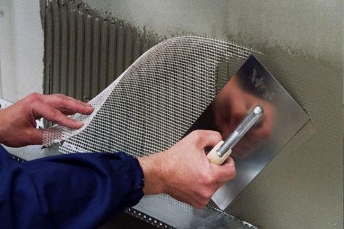 На какой клей клеить армирующую сетку. Как выбрать клей для фасадной сетки при ремонте