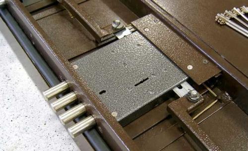 Поменять замки в двери в квартире. Замена замка на входной металлической двери: порядок действий и рекомендации