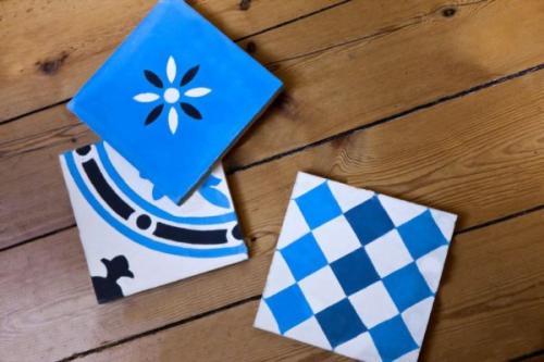 Можно ли класть плитку на деревянный пол. В каких случаях появляется необходимость укладки керамической плитки на деревянный пол?