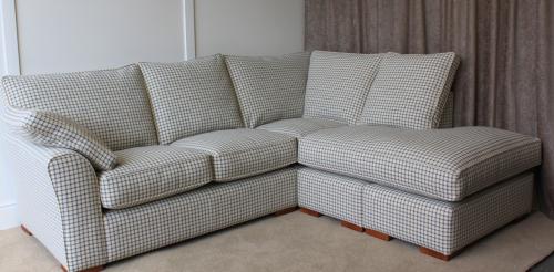 Выбор идеального размера дивана-углова: советы и рекомендации 11 Выбор идеального размера дивана-углова: советы и рекомендации 11