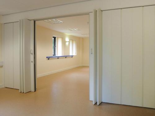 Раздвижные перегородки своими руками