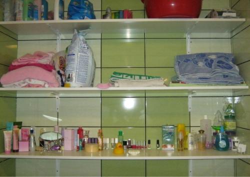 Деревянные полки в ванную. Полка для ванной своими руками — мастер-класс изготовления стильной и оригинальной полки (110 фото)