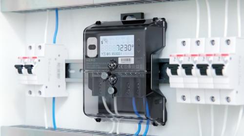 Среднее потребление электроэнергии в сутки. Как рассчитать расход электроэнергии, потребляемой приборами дома и в офисе